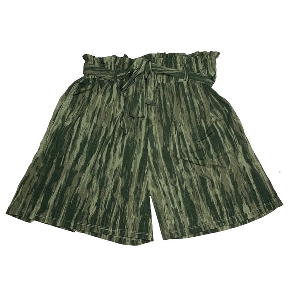 LuLaRoe | Shorts | Lularoe Ella Shorts 